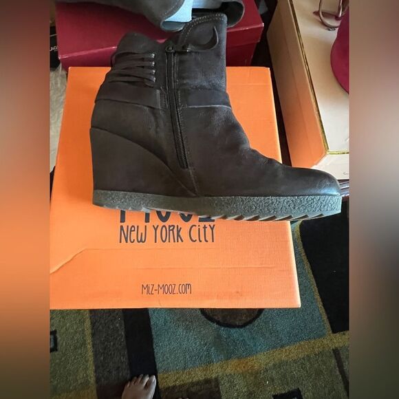 Miz Mooz Shoes - Miz Mooz Naya Women’s Brown Leather Ankle Boot Size 11M